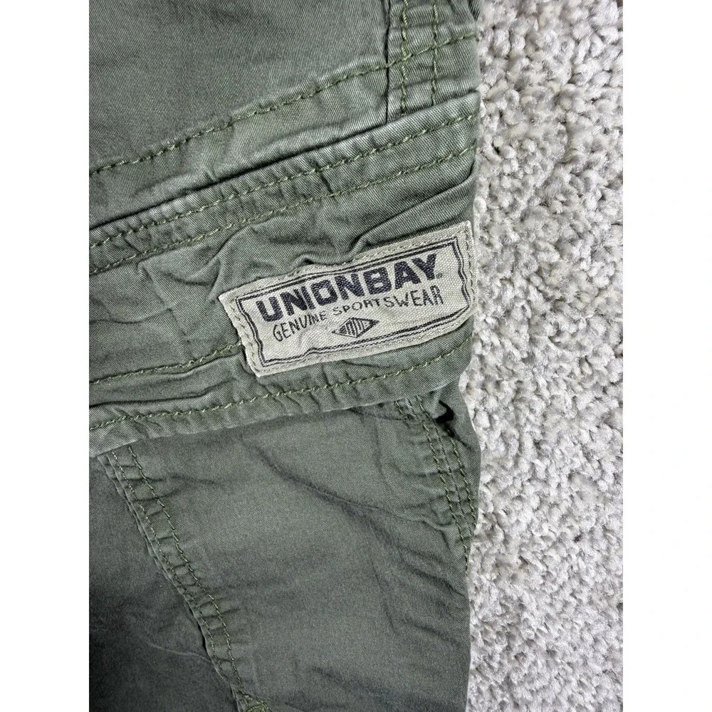 Union Bay Green Cargo Shorts Mens 42 Classic Fit Workwear Pockets